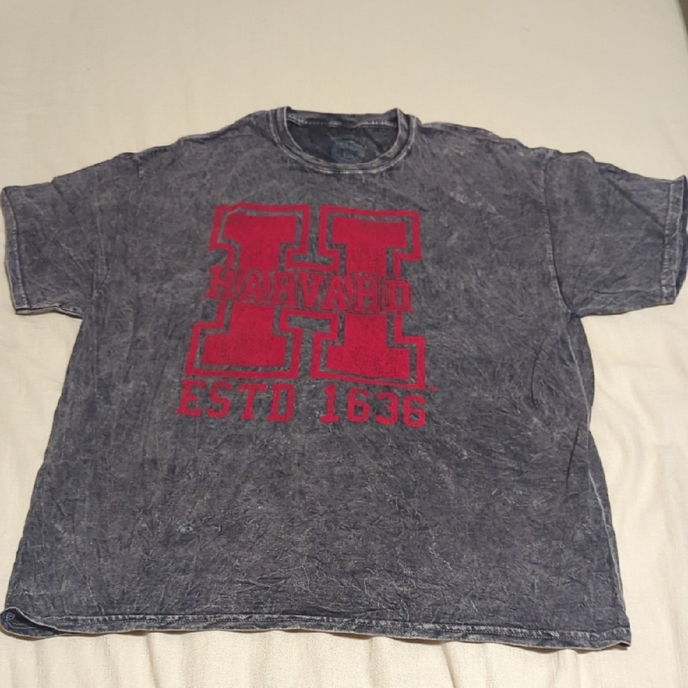 ivory ella black and white printed logo tee